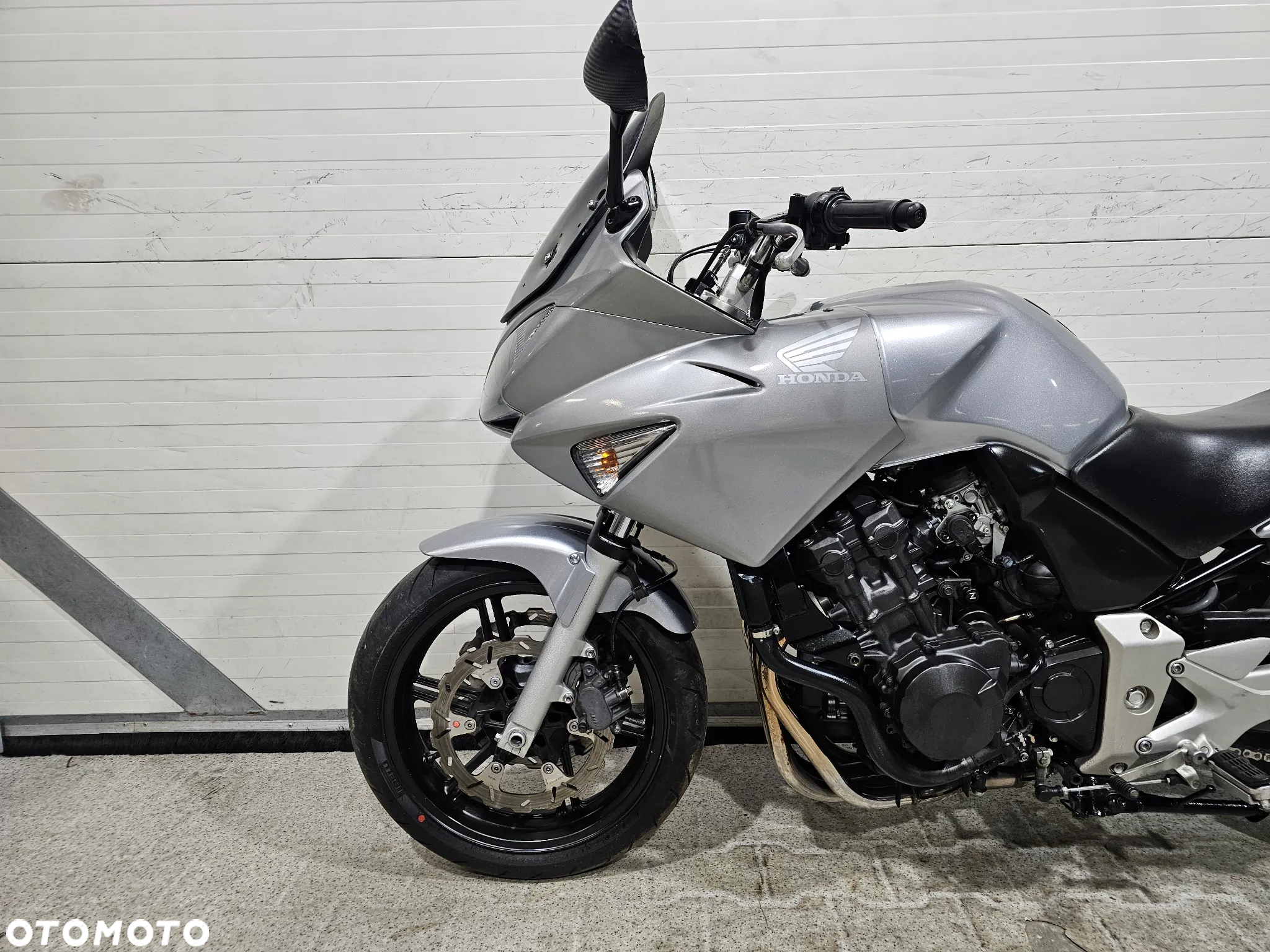 Honda CBF - 13