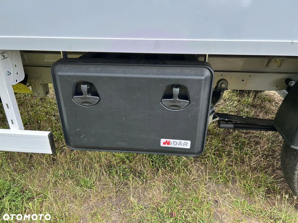 Volkswagen Crafter KONTENER MEBLOWY+WINDA/AUTOMAT/35 Podwozie z pojedynczą kabiną 2,0 l 163 KM manual r. o.: 4490 mm - 35