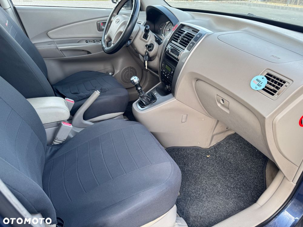 Hyundai Tucson 2.0 CRDi Active - 13