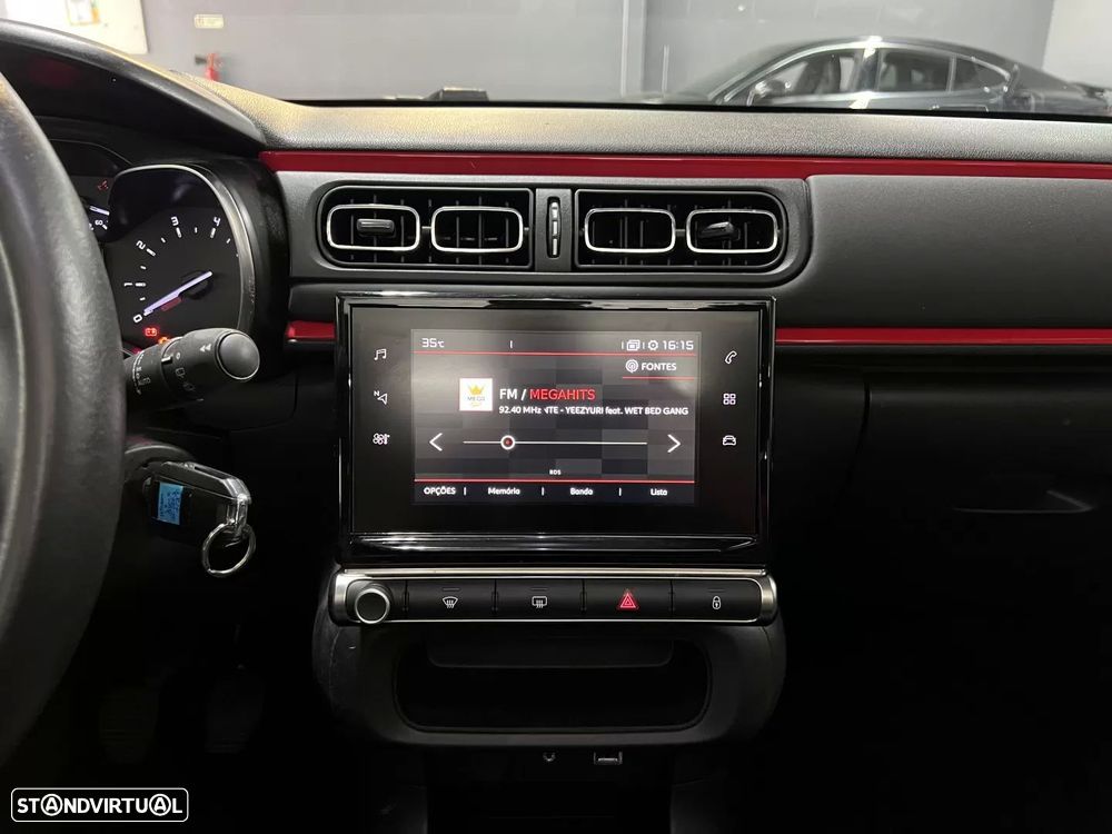Citroën C3 1.2 PureTech Shine - 19