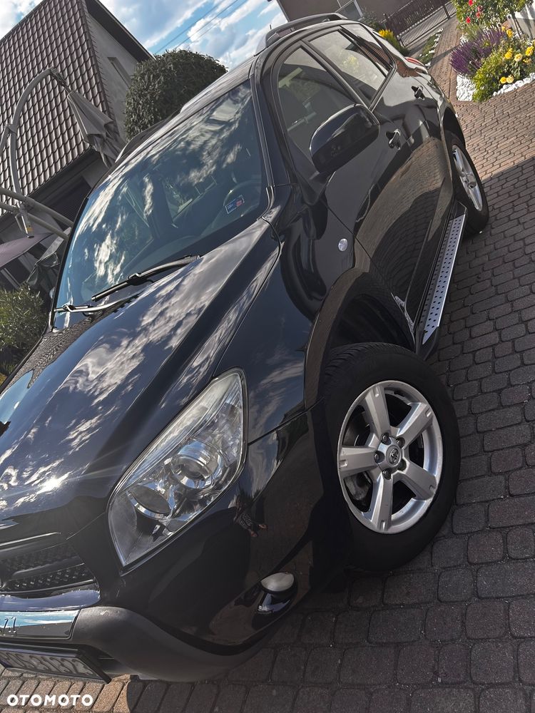 Toyota RAV4 - 10