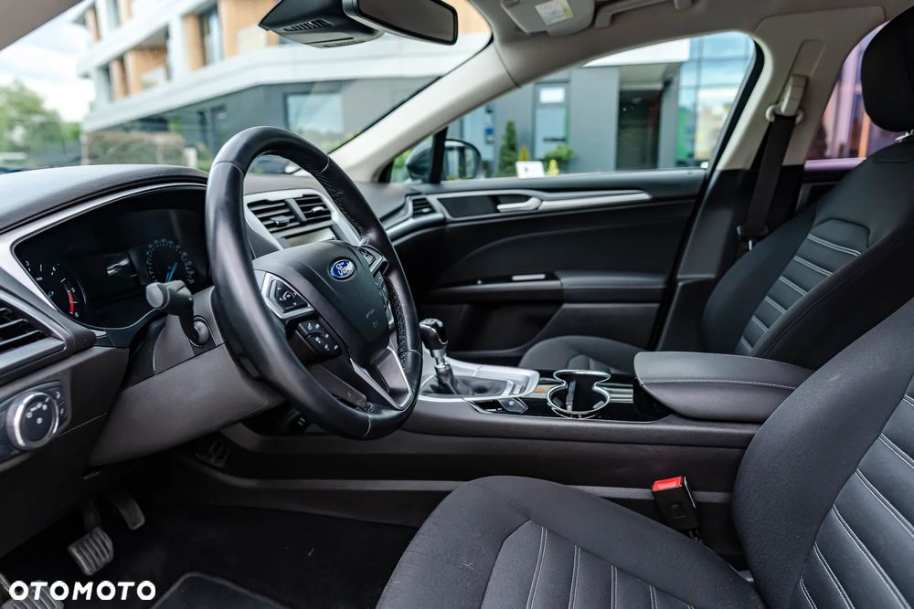 Ford Mondeo 2.0 TDCi Titanium - 15