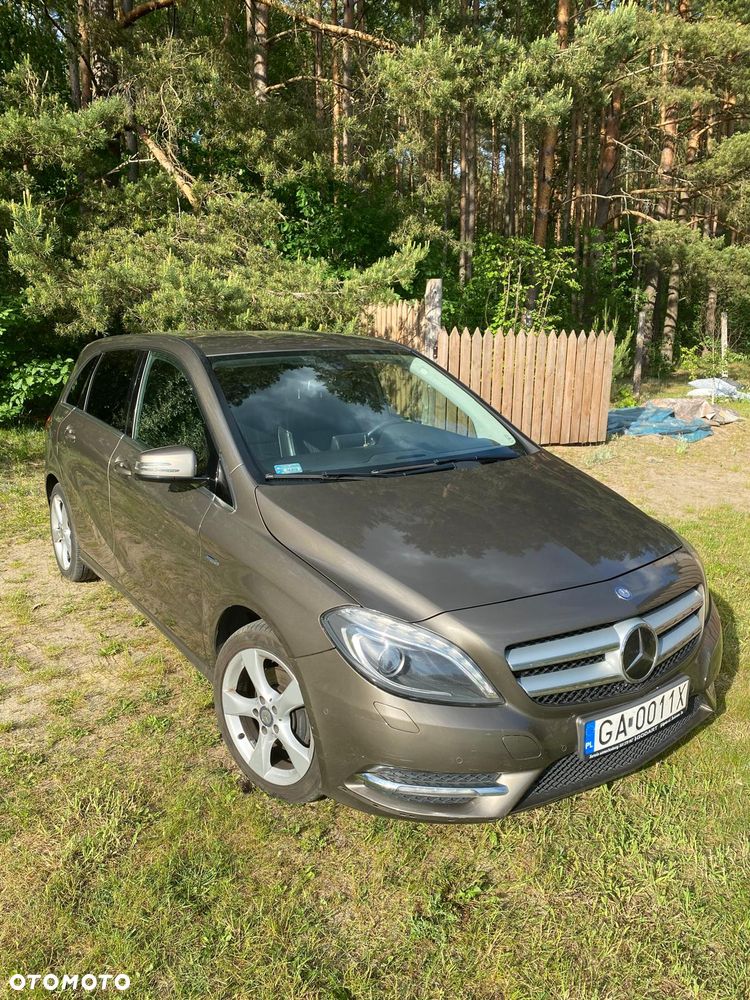 Mercedes-Benz Klasa B 200 CDI (BlueEFFICIENCY) 7G-DCT - 1