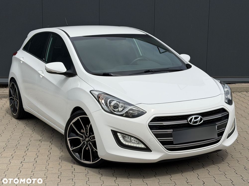 Hyundai i30 1.6 CRDi Premium - 35