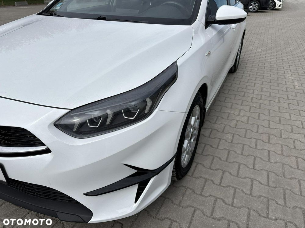 Kia Ceed 1.5 T-GDI Business Line DCT - 9