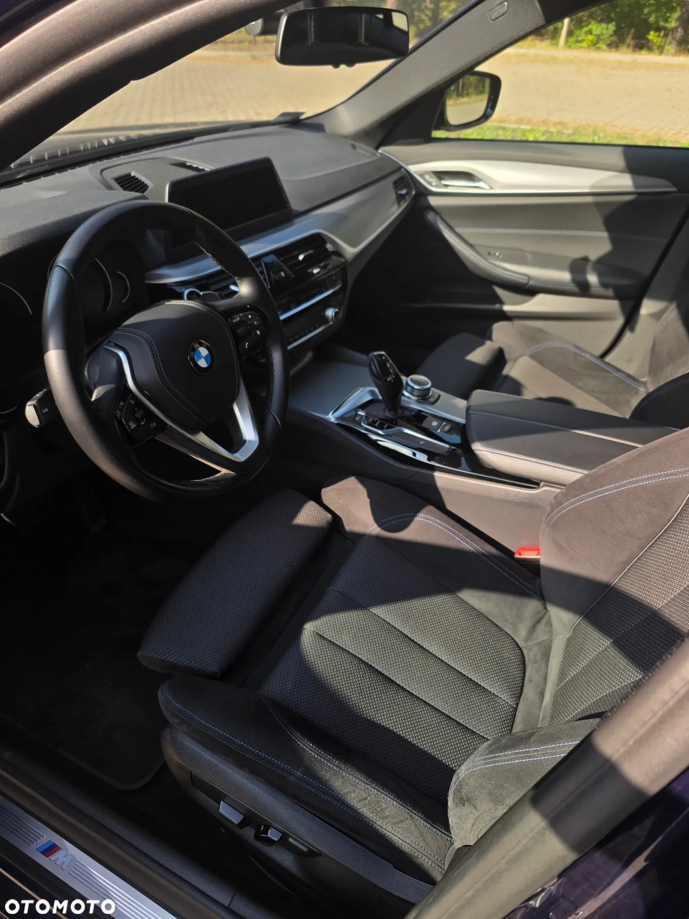 BMW Seria 5 520d xDrive - 3