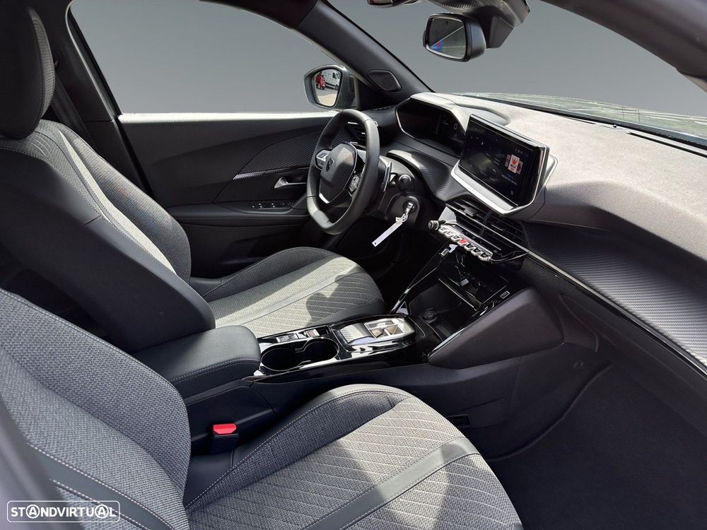 Peugeot 2008 1.2 Hybrid Allure e-DCS6 - 15