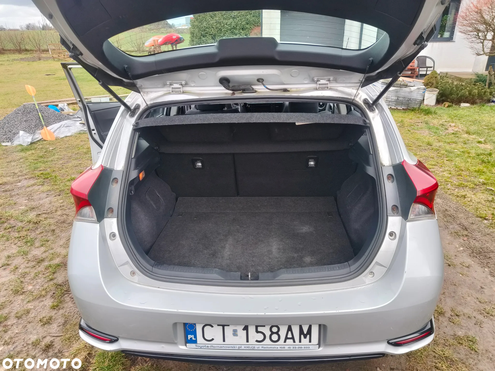 Toyota Auris 1.4 D-4D Active - 14