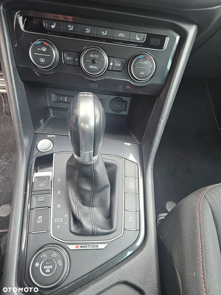 Volkswagen Tiguan 1.4 TSI DSG BlueMotion Technology Sport & Style - 8