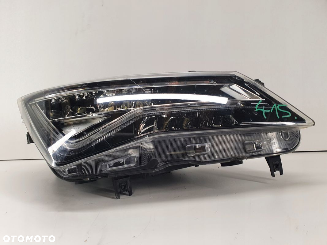 Seat Ateca 576 LED lampa prawa przednia przód - 6