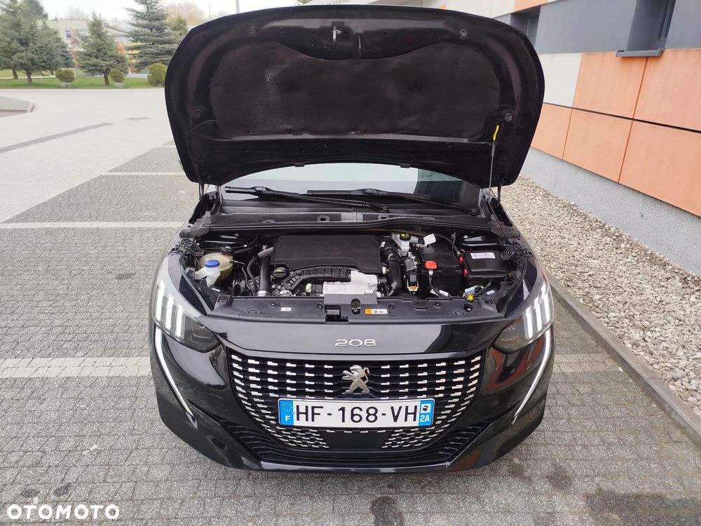 Peugeot 208 PureTech 100 EAT8 GT Pack - 28