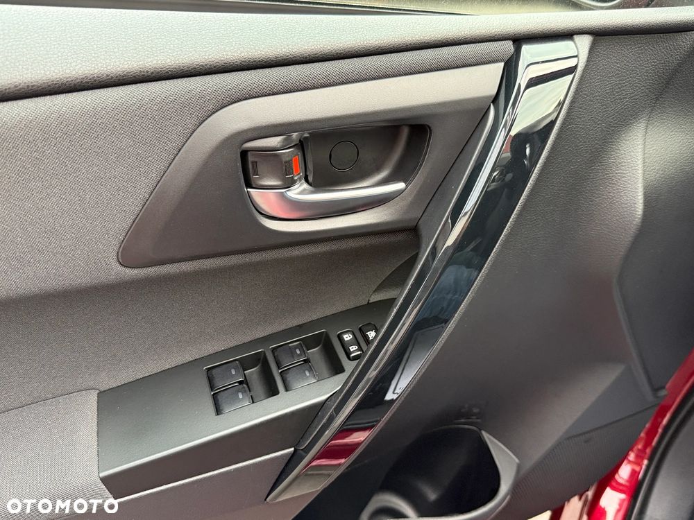 Toyota Auris Hybrid 135 Premium - 17