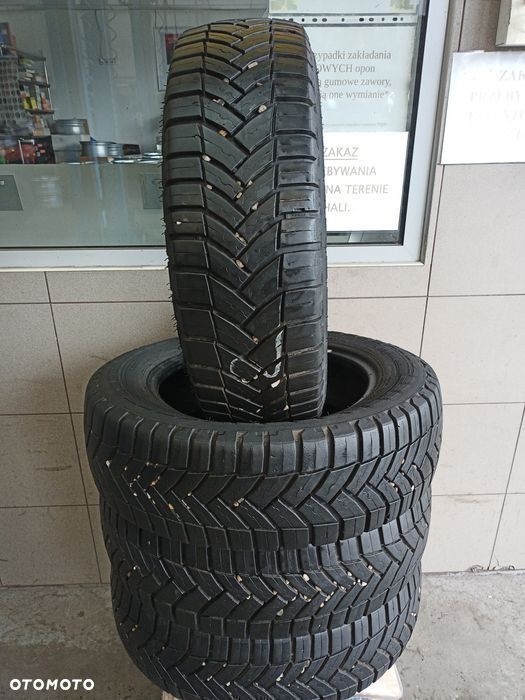 195/65R16C Michelin Agilis CrossClimate całorocz KOMPLET 2021 NIEKLEJO - 1