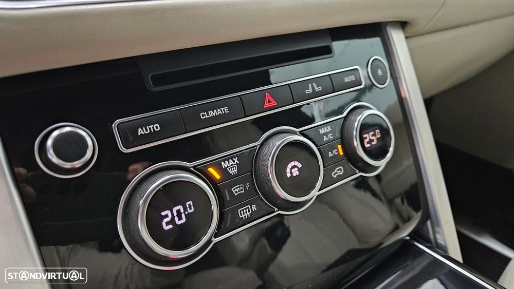 Land Rover Range Rover 4.4 SDV8 Vogue - 21