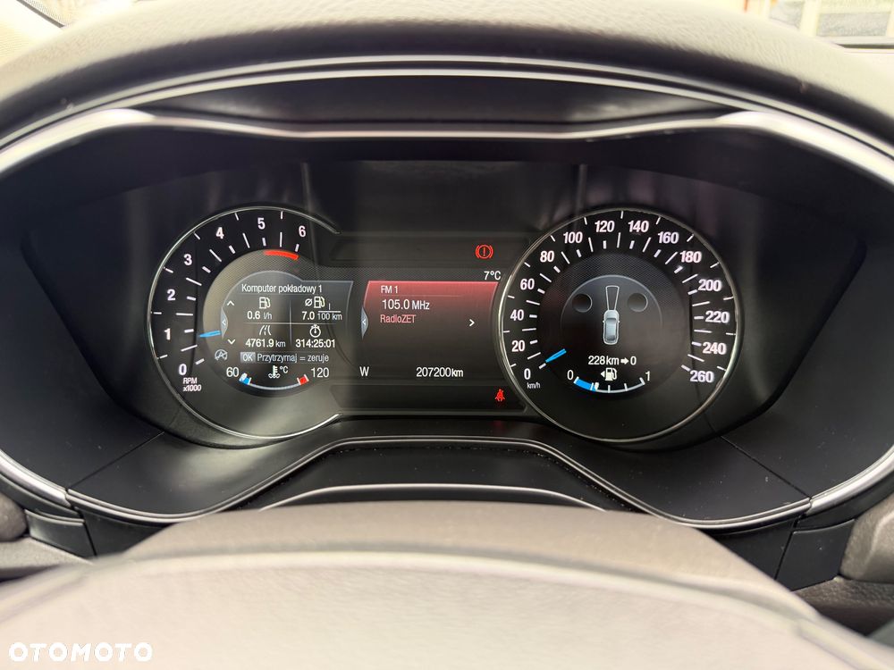 Ford Mondeo - 23
