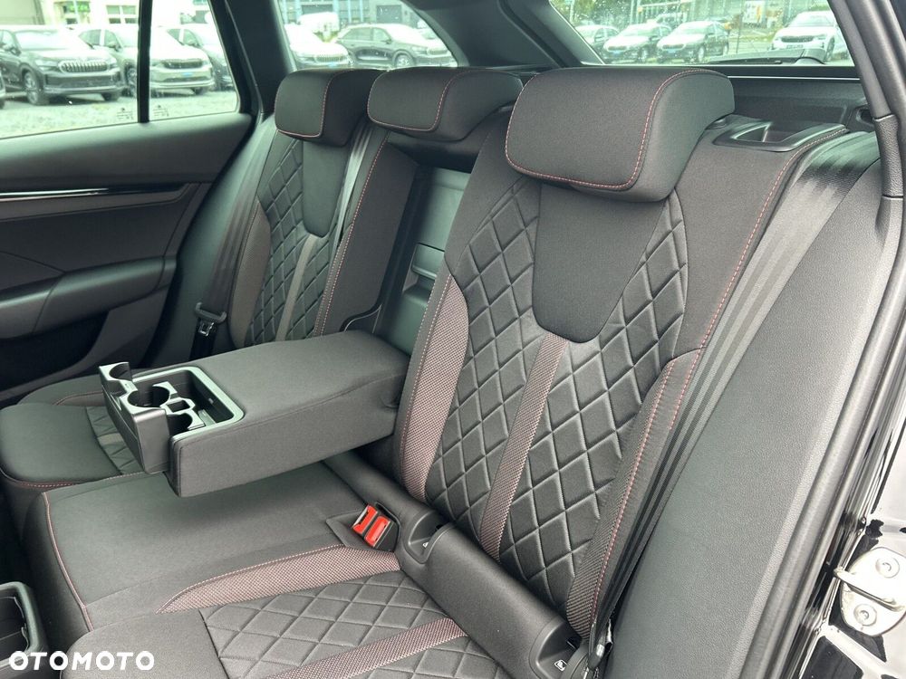 Skoda Octavia 2.0 TSI RS DSG - 17
