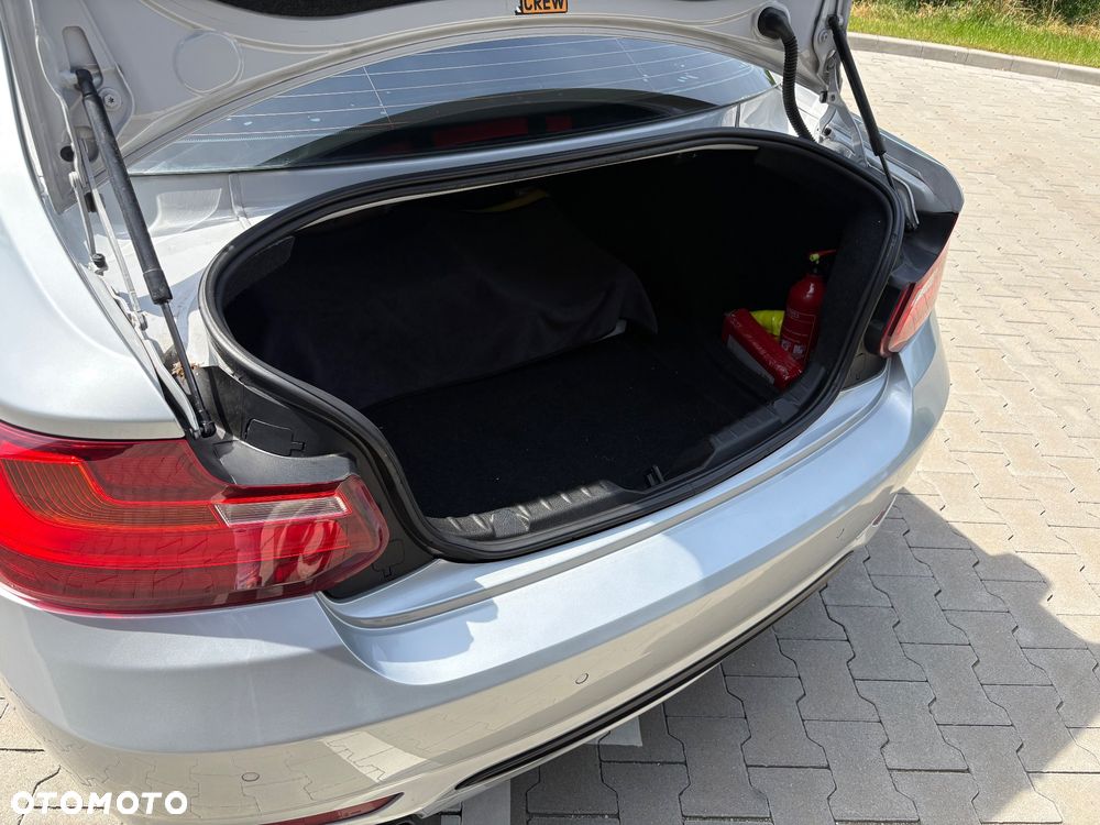 BMW Seria 2 218d Sport Line - 15