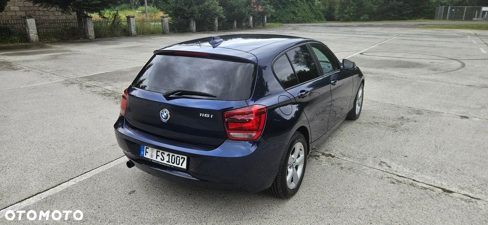 BMW Seria 1 116i Sport Line - 9