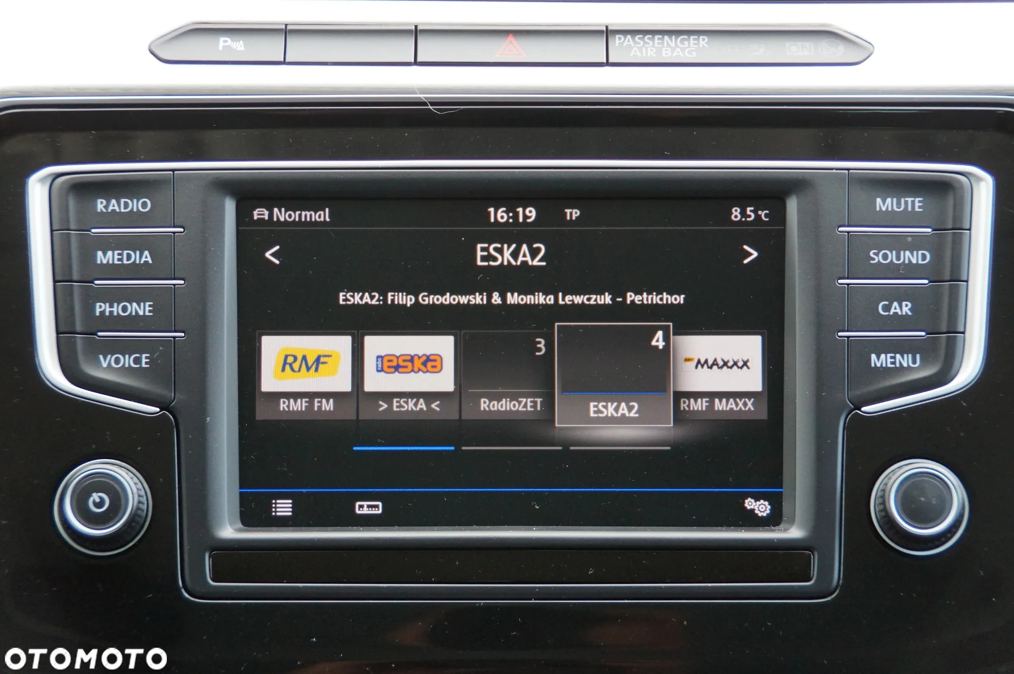 Volkswagen Passat Variant 2.0 TDI SCR DSG 4Motion Alltrack - 14