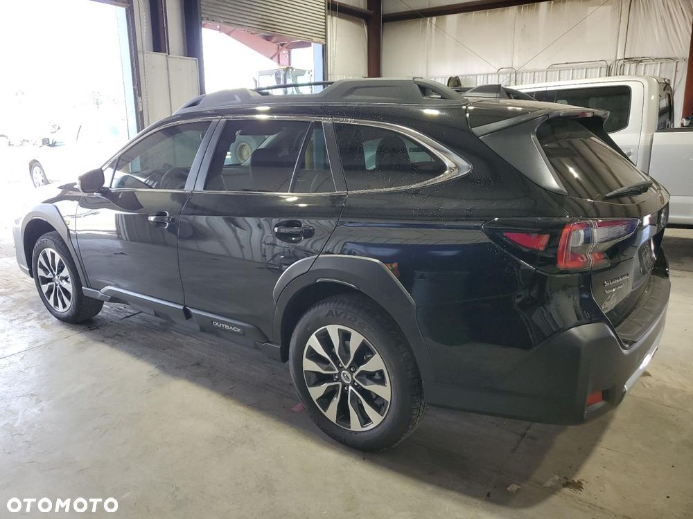 Subaru Outback - 3