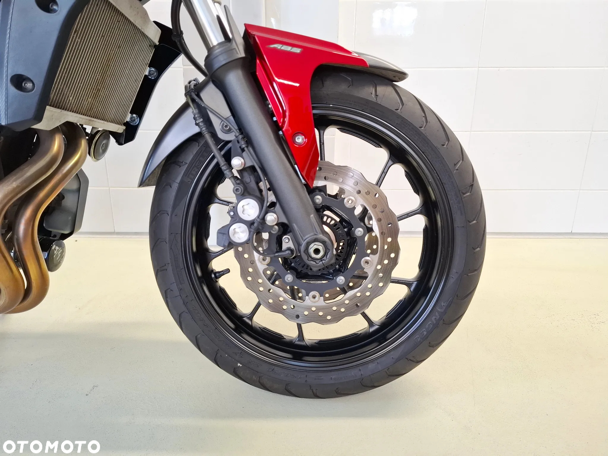 Yamaha MT - 9