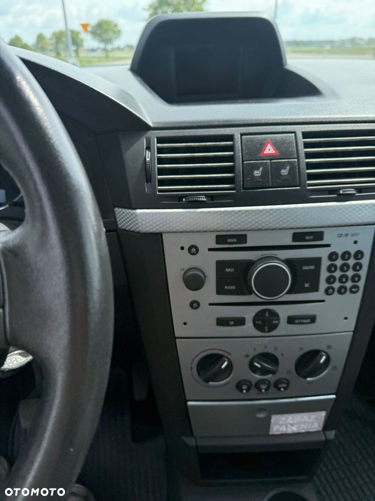 Opel Meriva 1.8 Cosmo - 14