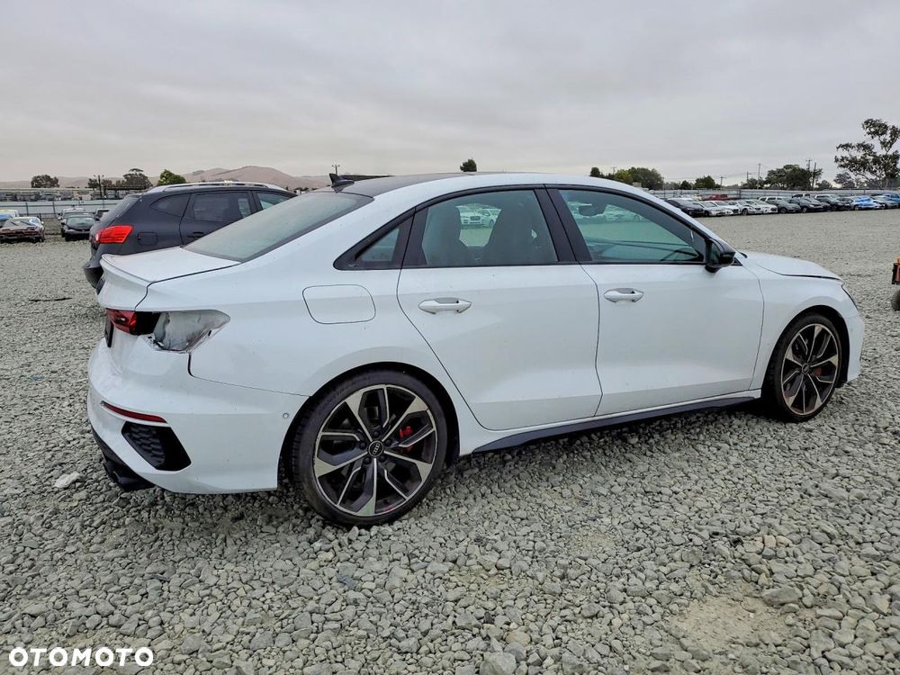 Audi S3 Limousine - 4