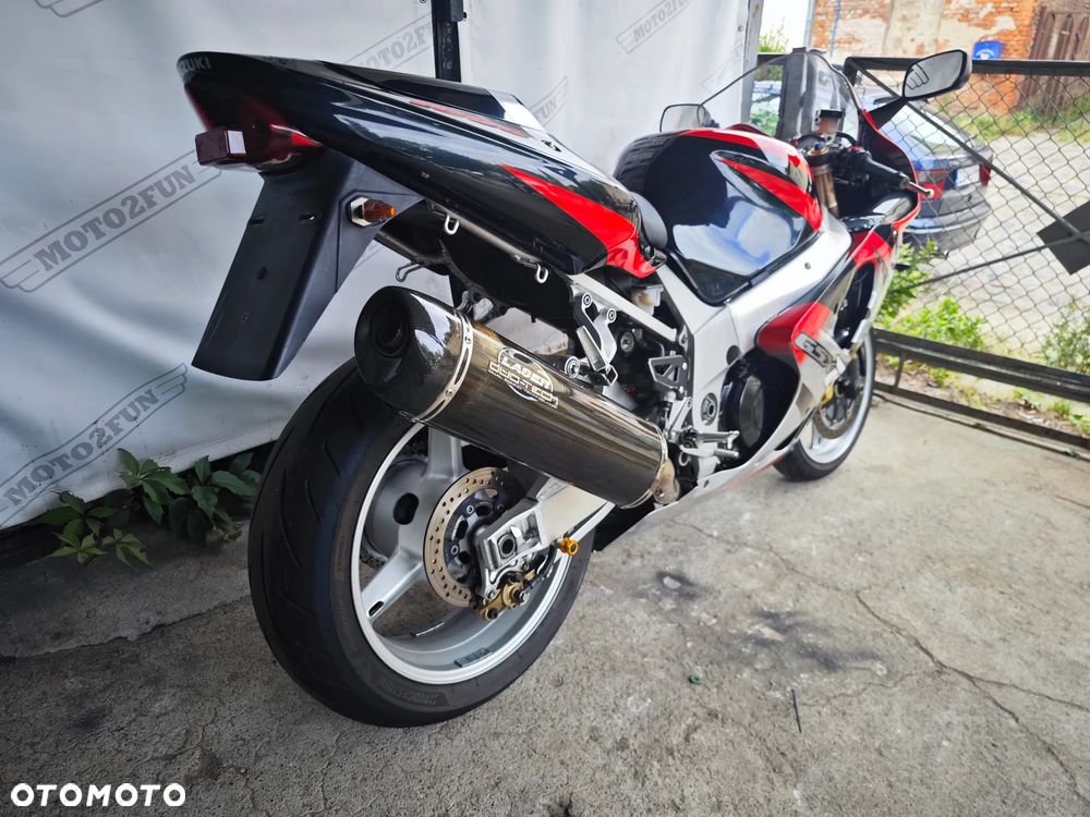 Suzuki GSX-R - 3