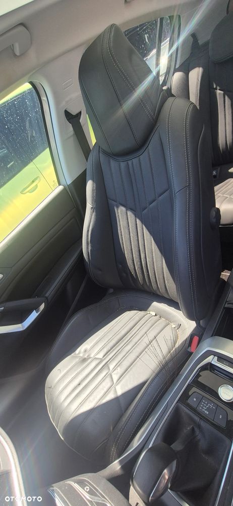 Peugeot 308 1.2 PureTech Allure S&S - 20