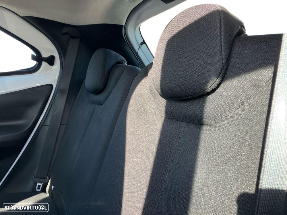 Toyota Aygo X 1.0 Play - 10