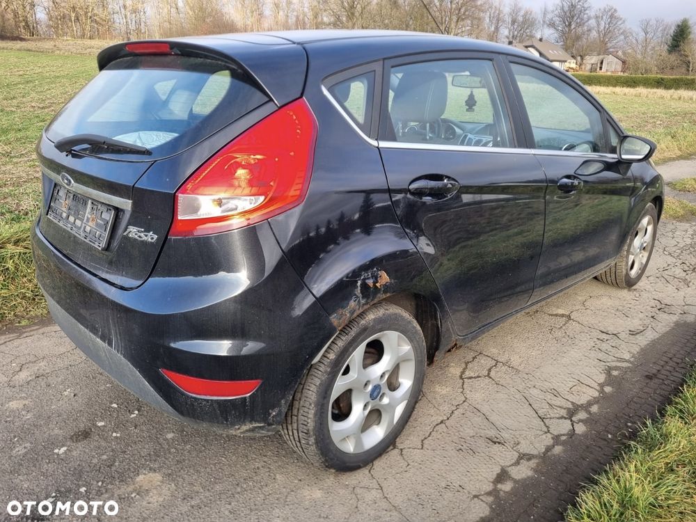 Ford Fiesta 1.25 Ambiente EU5 - 4