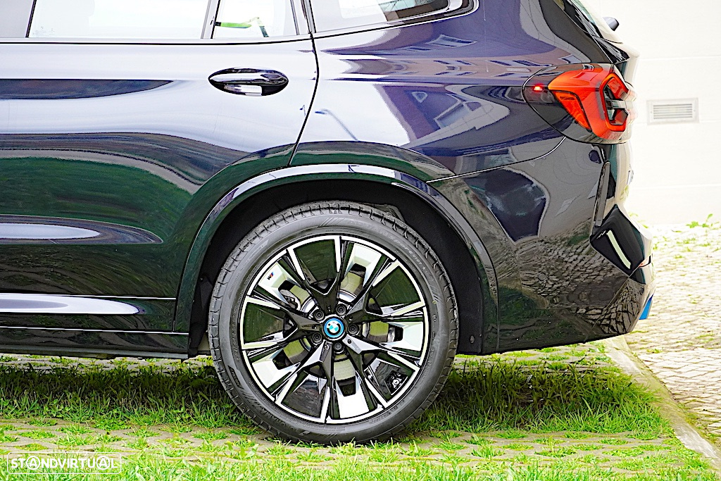 BMW iX3 M Sport Inspiring - 6