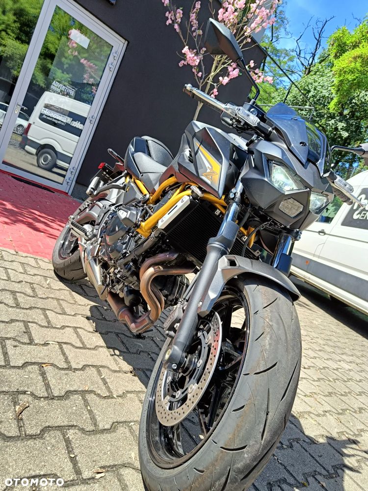 Kawasaki Z 650 - 17