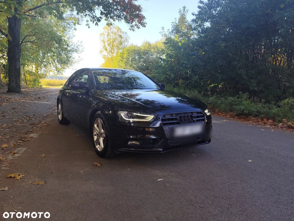 Audi A4 Limousine