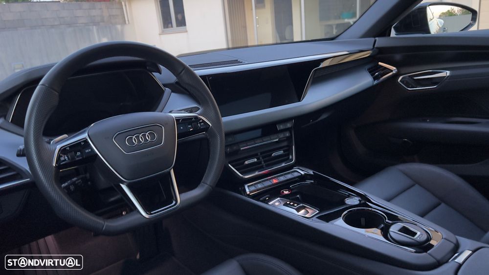 Audi e-tron GT quattro - 27
