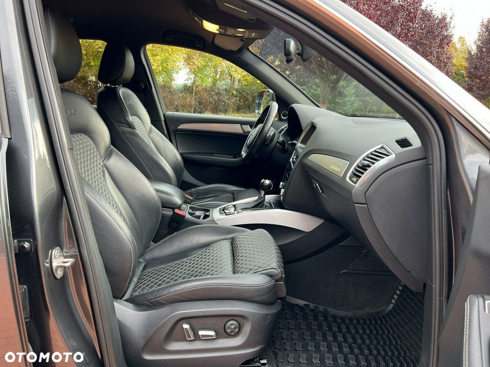 Audi SQ5 - 40