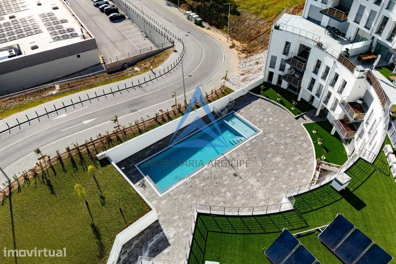 Apartamento T3 Duplex- Condomínio Fechado - Grande imagem: 4/51