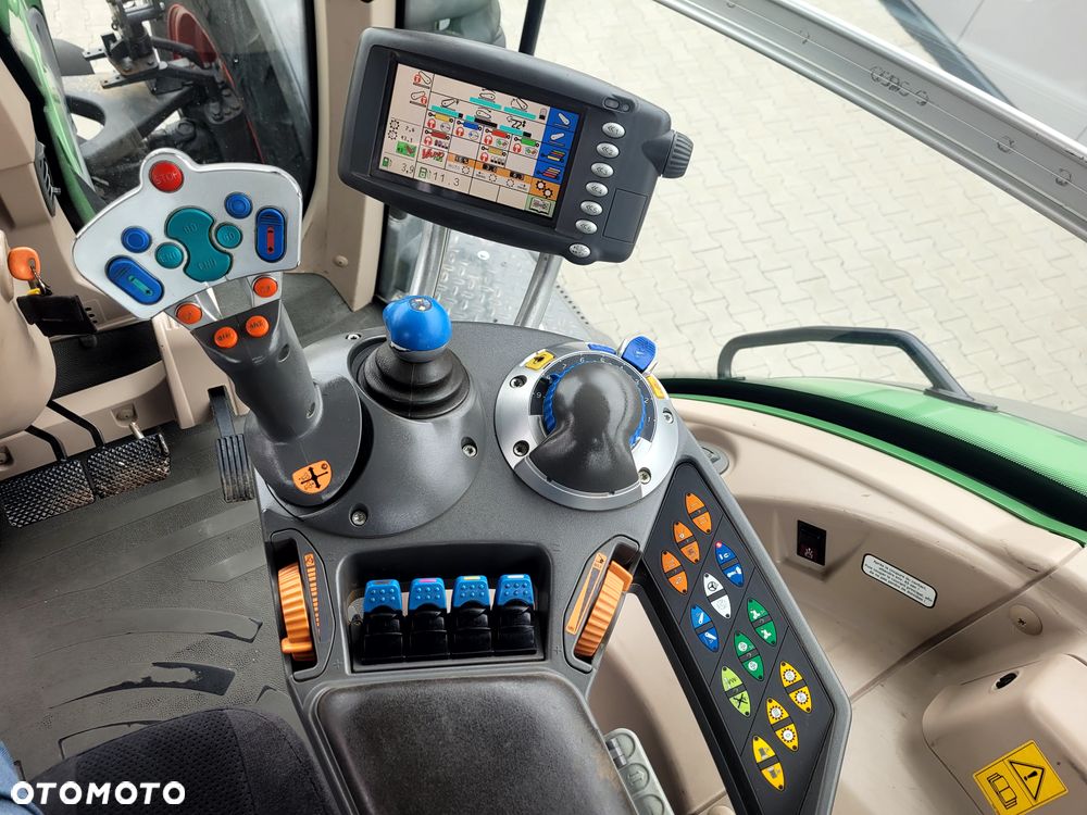 Fendt 927 VARIO PROFI - 17