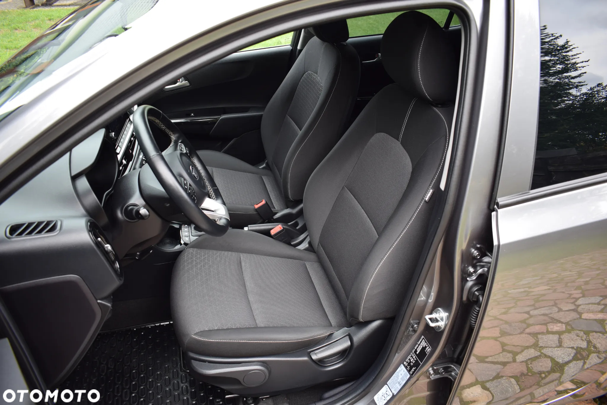 Kia Picanto - 22