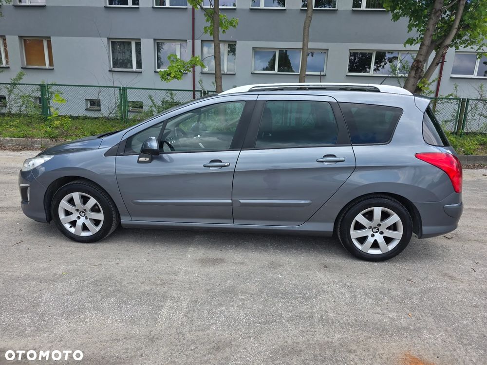 Peugeot 308 1.6 HDi Premium - 10