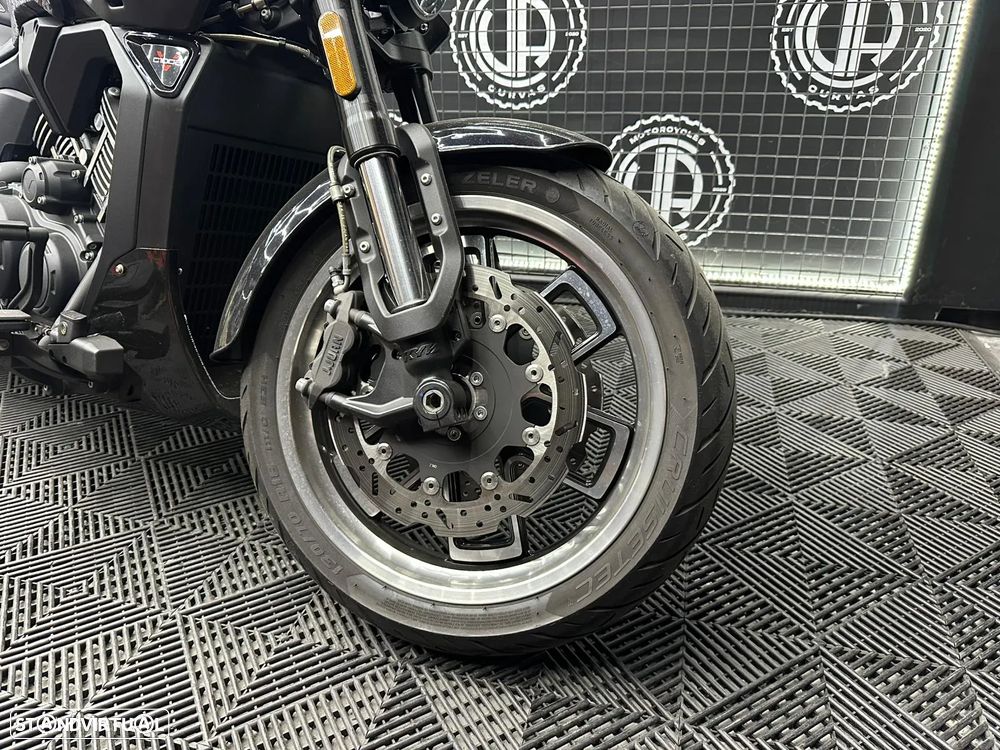 Morbidelli C1002V - 6