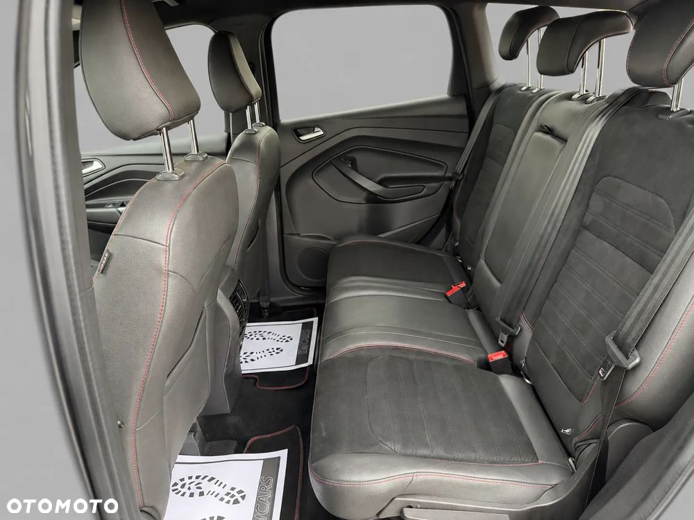 Ford Kuga 1.5 EcoBoost 4x4 ST-Line - 7