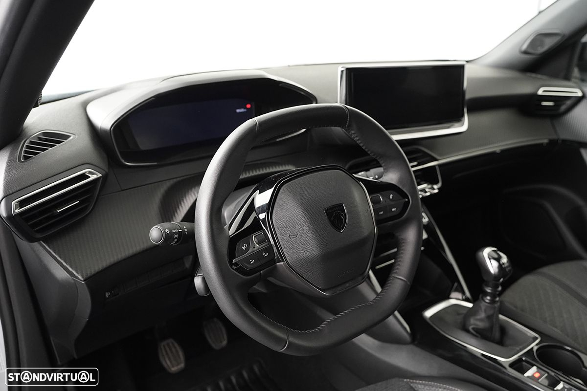 Peugeot 2008 1.2 PureTech Allure - 7