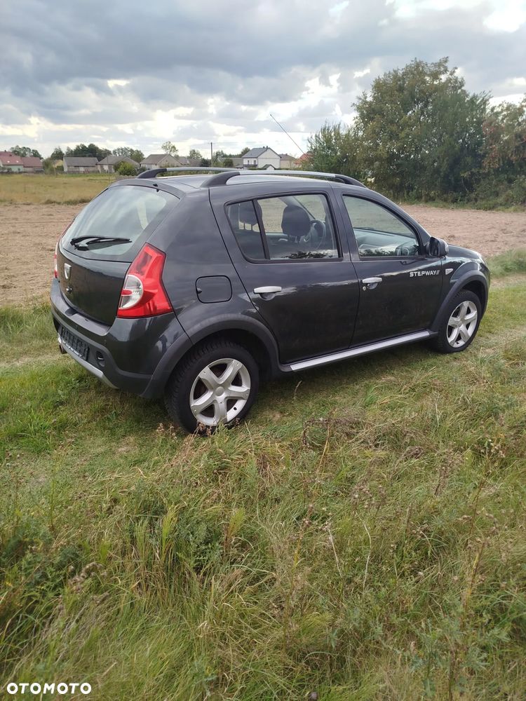 Dacia Sandero Stepway - 4