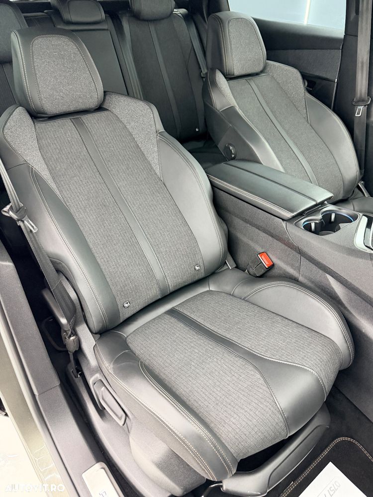 Peugeot 3008 1.2 PureTech Turbo S&S GT-Line - 34