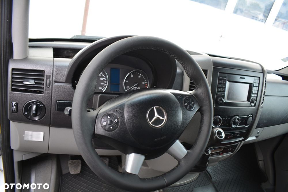 Mercedes-Benz Sprinter 514 CDI - 24