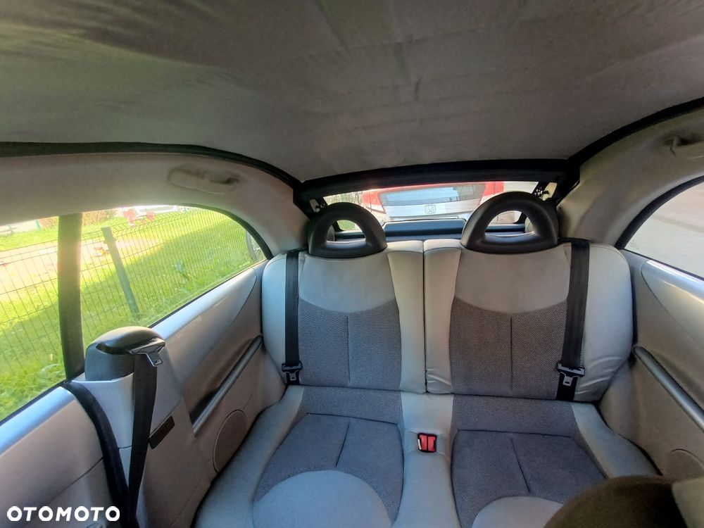 Citroën C3 Pluriel 1.4i - 7