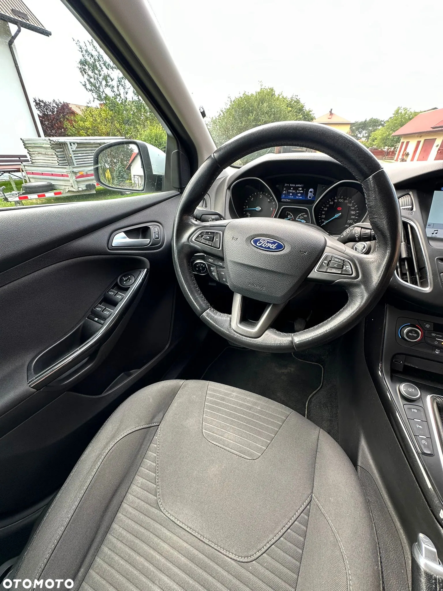 Ford Focus - 21
