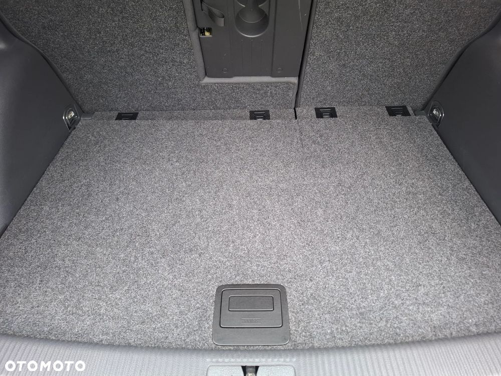 Volkswagen Golf Plus - 20