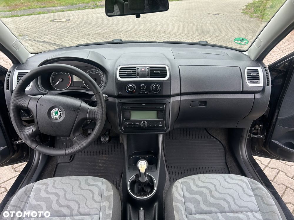 Skoda Roomster 1.4 16V Style PLUS EDITION - 14